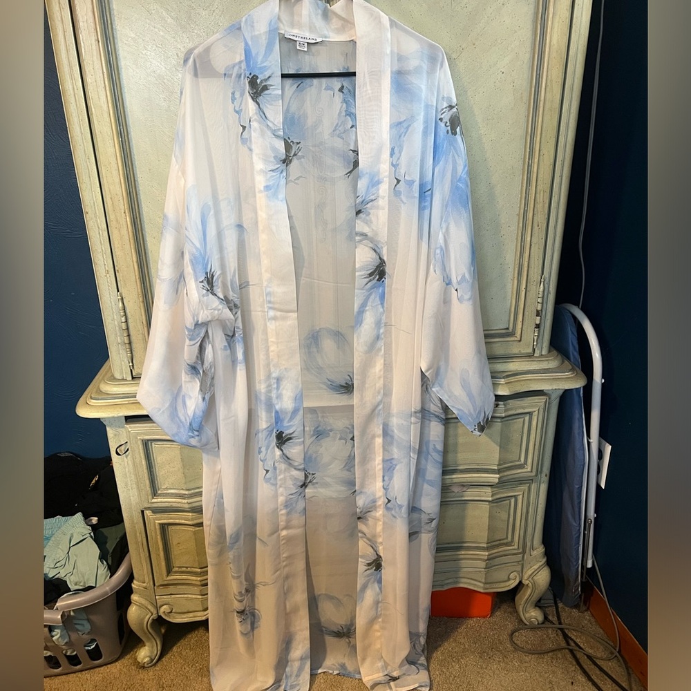 Long sweeper lightweight cardigan
